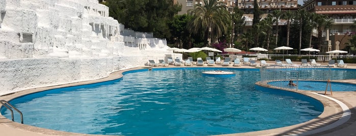 Club Paradiso Hotel & Resort is one of Been There Europe.