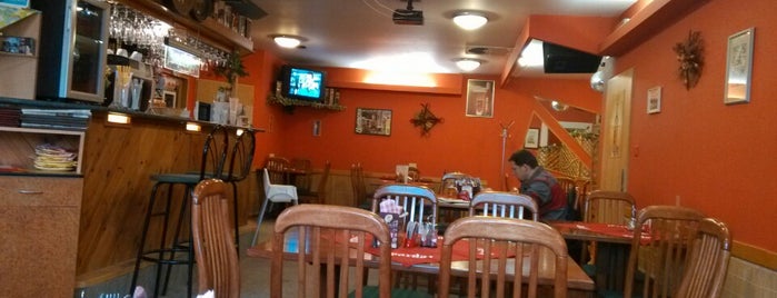 KaZet Restaurant is one of Free WiFi.