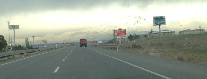 Kayseri - Ankara Karayolu is one of Emre'nin Beğendiği Mekanlar.