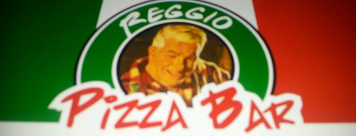 Reggio Pizza & Burger is one of สถานที่ที่บันทึกไว้ของ Diogo.