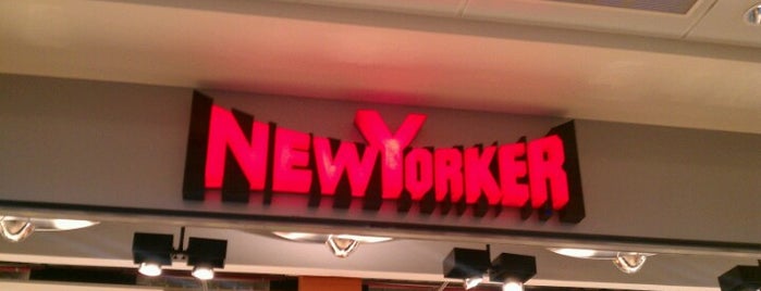 New Yorker is one of Nuestros locales.