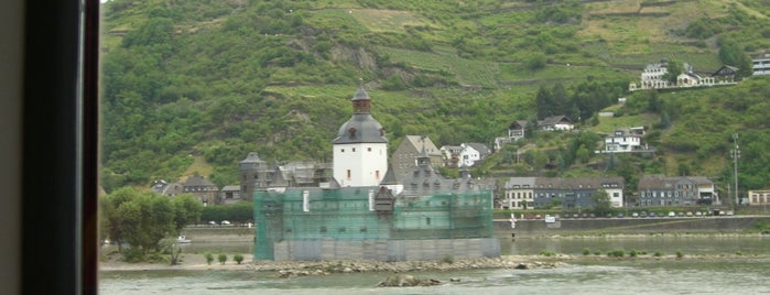 Burg Pfalzgrafenstein is one of World Heritage.