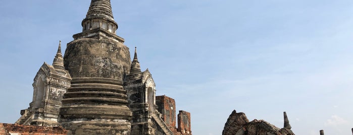 Wat Phra Si Sanphet is one of World Heritage.