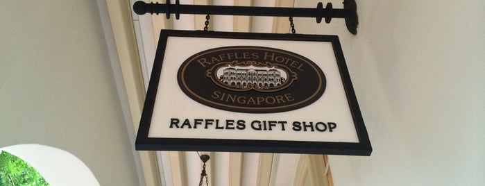 Raffles Shops is one of Orte, die Alexander gefallen.