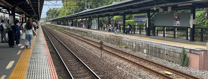 Kita-Kamakura Station is one of 関東の駅 百選.