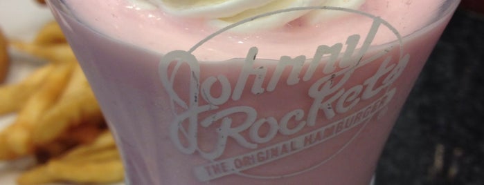 Johnny Rockets is one of Manuelさんのお気に入りスポット.