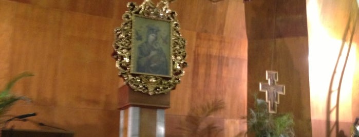 Parroquia Nuestra Señora del Perpetuo Socorro is one of Locais curtidos por Juan.