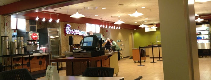 Chick-fil-A is one of Best Eaterys in town.