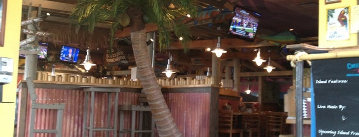 Cheeseburger in Paradise - California, MD is one of Lugares favoritos de Scott.