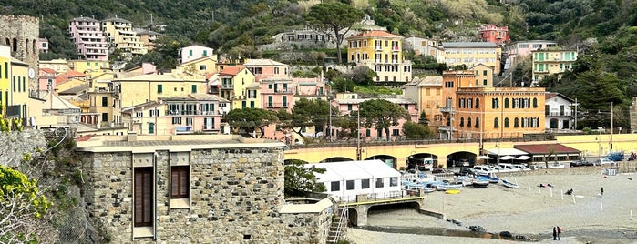 Monterosso al Mare is one of Italy.