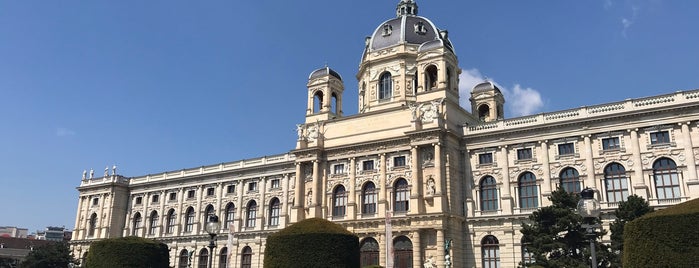 Maria-Theresien-Platz is one of Tanya'nın Beğendiği Mekanlar.