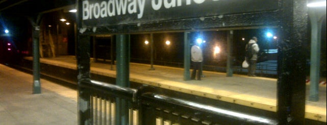 MTA Subway - Broadway Junction (A/C/J/L/Z) is one of Play Like a Local: Regular NYers Doing What We Do.