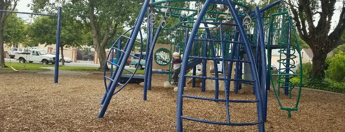 7th Ave & Walnut Park is one of Parks & Playgrounds (Peninsula & beyond).