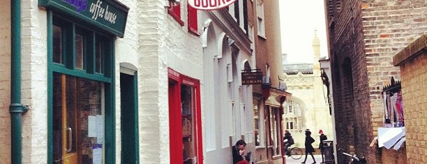 Indigo Coffee House is one of Lieux qui ont plu à Danny.