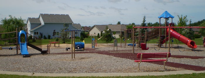 Barker Farms Playground is one of Lugares favoritos de Chuck.