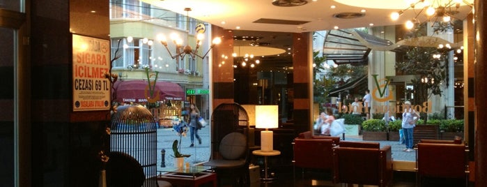 Sv Boutique Hotel Istanbul is one of Orte, die Emine gefallen.