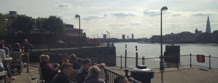 The Salt Quay is one of Pubs on the River Thames.