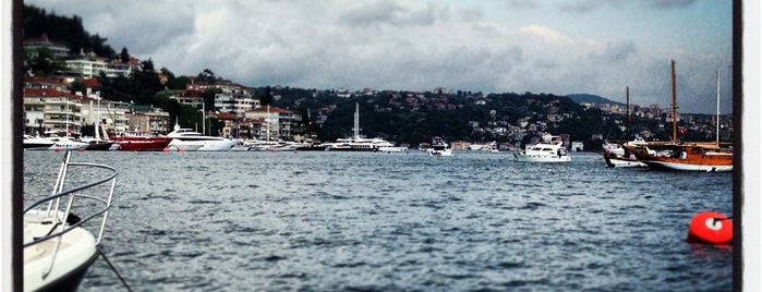 Bebek Sahili is one of Guide to İstanbul's best spots.