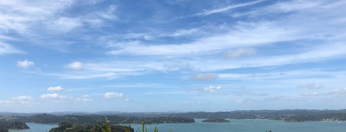 Bay Of Islands is one of NZ.