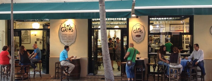 Los Gatos is one of Restaurantes y bares.