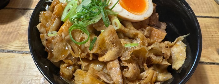 Stameshi Don Don is one of 総量500g以上！量よし味よしなガッツリ飯.