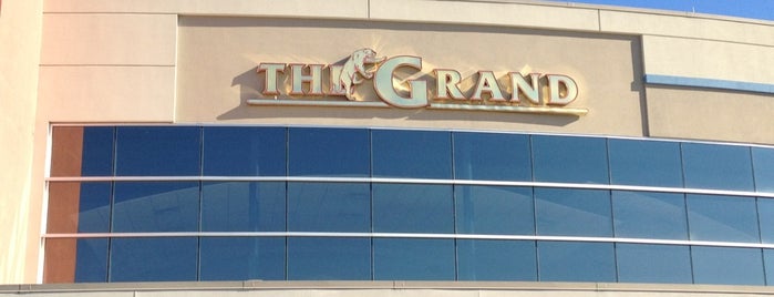 The Grand Theatre 16 is one of Drew'in Beğendiği Mekanlar.