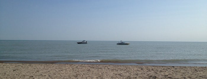 Port Stanley Beach is one of Joeさんのお気に入りスポット.