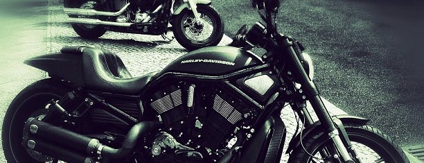 Classic Bike Harley-Davidson is one of Tempat yang Disukai Joy 🍀.
