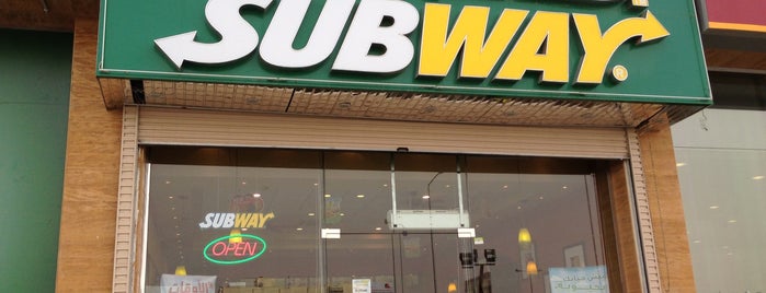 SubWay is one of Locais curtidos por Nawal.