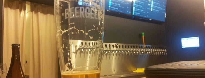 BeerGeek Bar is one of Prague.