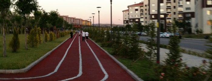 Park Eymir Yürüyüş Parkuru is one of Lugares favoritos de Erdem.