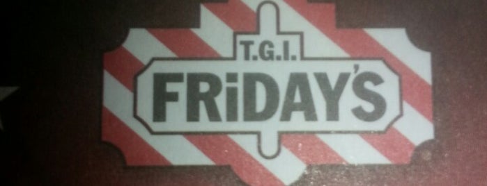 TGI Fridays is one of Locais salvos de Edgar.