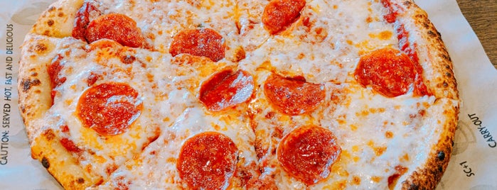 Lotsa Stone Fired Pizza is one of Lotsa Locations.