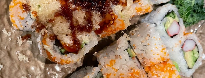 Aka Sushi House is one of HTOWN🌃⛽️🔥🔥.