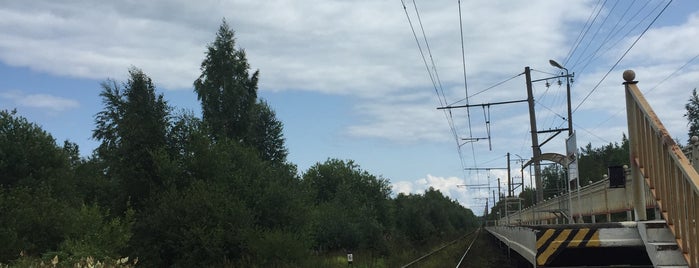 Платформа 19 км is one of Перемещения.