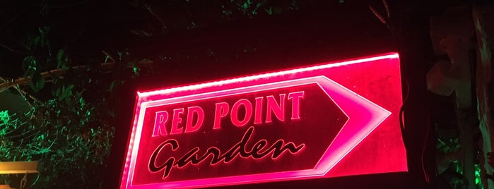 Red Point Cafe&Bar is one of Kaş.