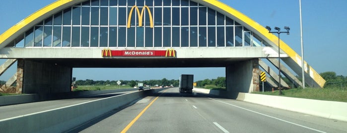 McDonald's is one of World's Largest ____ in the US.