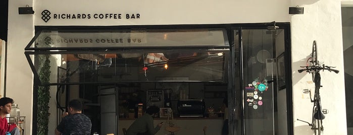 Richard's Coffee Bar is one of Kuwait Coffee Spots.
