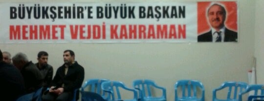 Mehmet Vejdi KAHRAMAN (Ak Parti Mardin Buyuksehir Baskan Adayi)Secim koordinasyon merkezi is one of AKP.