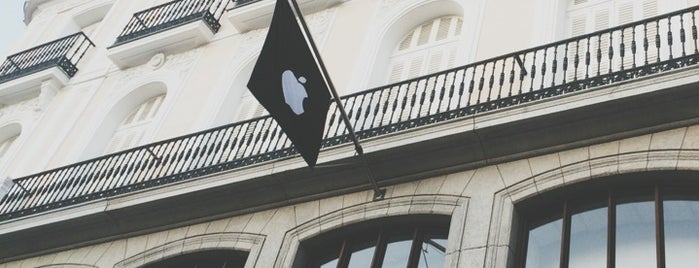 Apple Puerta del Sol is one of Daniil’s Liked Places.