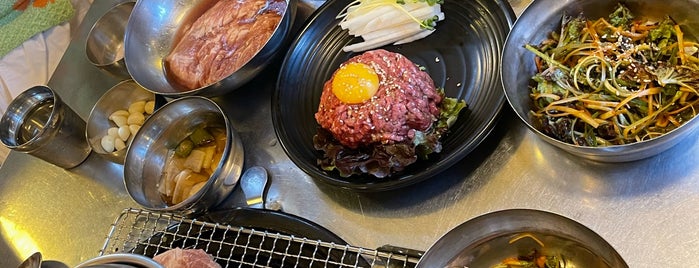 조선화로구이 is one of Seoul Favourites.