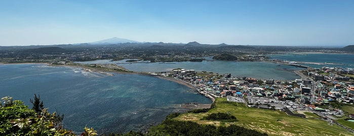 성산일출봉 정상 is one of Jeju.