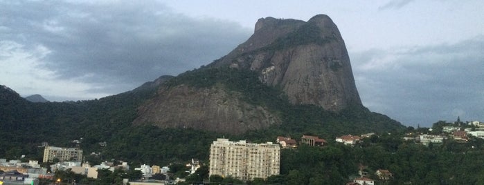 ibis Hotel is one of Hotéis Rio de Janeiro.