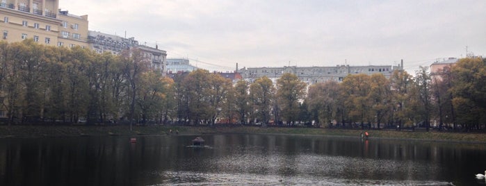 Patriarshiye Ponds is one of Walk & Art (Moscow).
