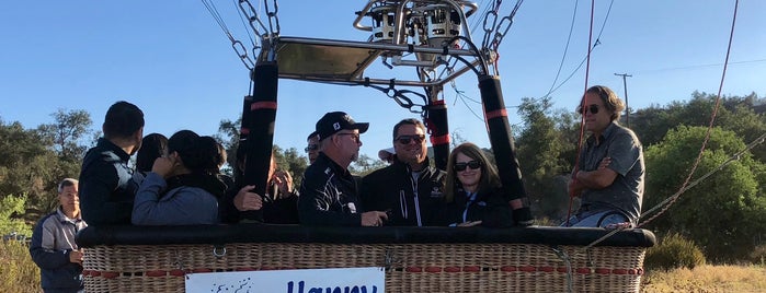 California Dreaming Hot Air Balloon Ride is one of Locais curtidos por Rachel.