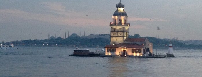 Üsküdar is one of İstanbul'un "olmazsa olmaz" yerleri.