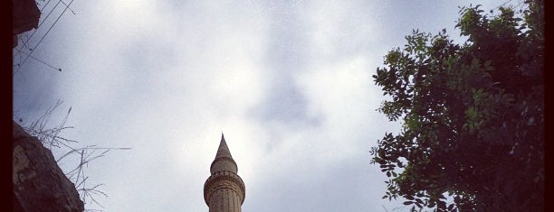 Eshâb-ı Kehf is one of Orte, die Şule gefallen.