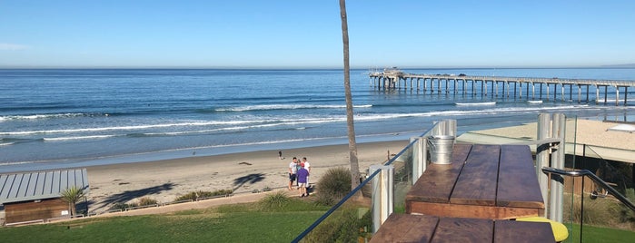 Caroline's Seaside Cafe is one of Lugares favoritos de Daniel.