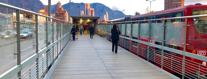 TransMilenio: Plaza de la Democracia is one of Estaciones de TransMilenio.