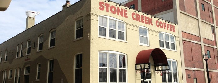 Stone Creek Coffee Factory Store is one of Milwaukee Trip Todo List.